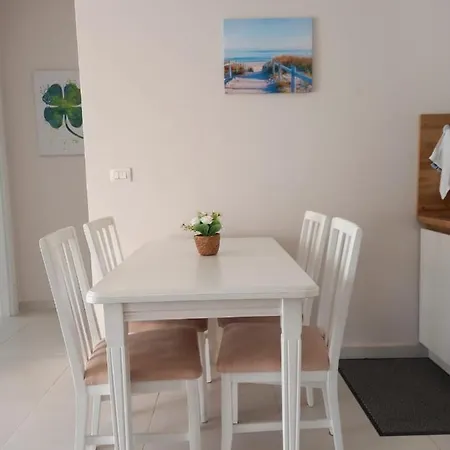 Ani Shkembi Kavajes Apartment *